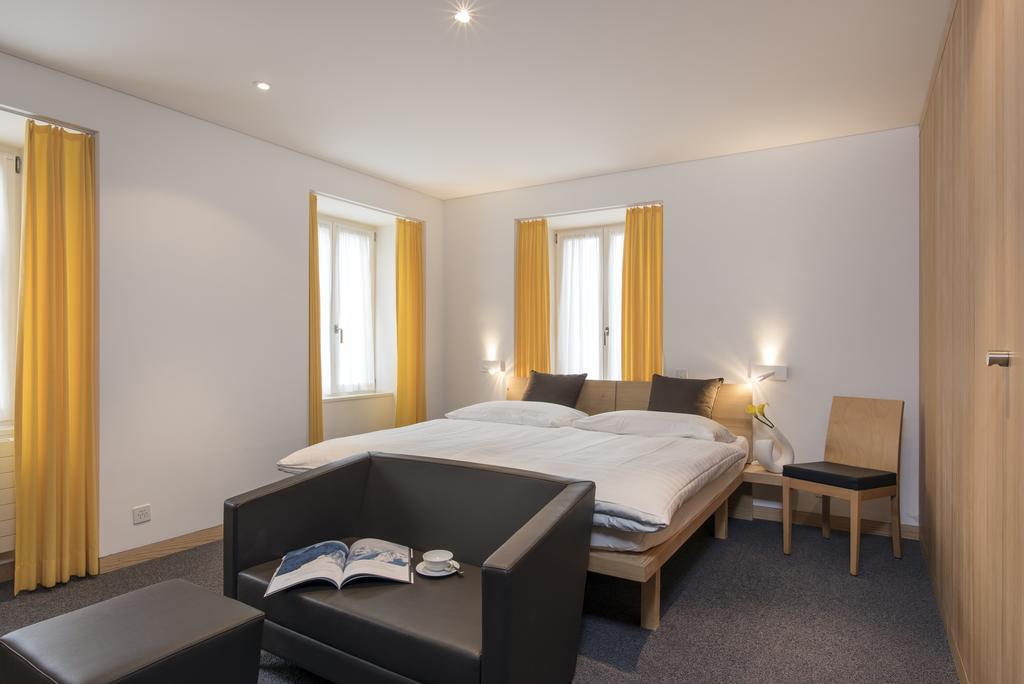 ת'וסיס Hotel Weiss Kreuz חדר תמונה