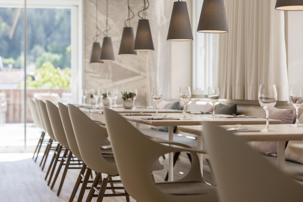ת'וסיס Hotel Weiss Kreuz מראה חיצוני תמונה